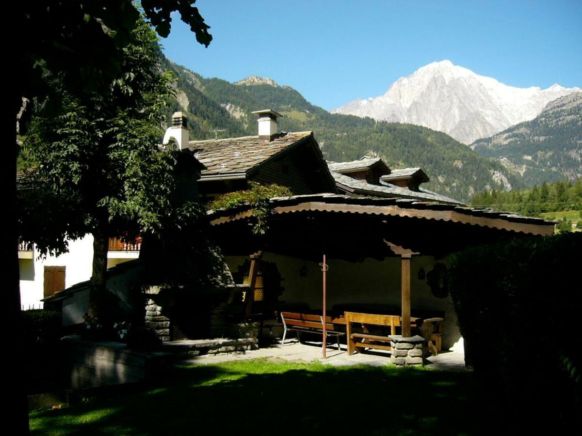 شقة Hameau De Jadis Pré-Saint-Didier المظهر الخارجي الصورة